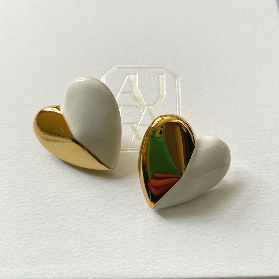 美品　AURA ハートピアス　ORIGIN