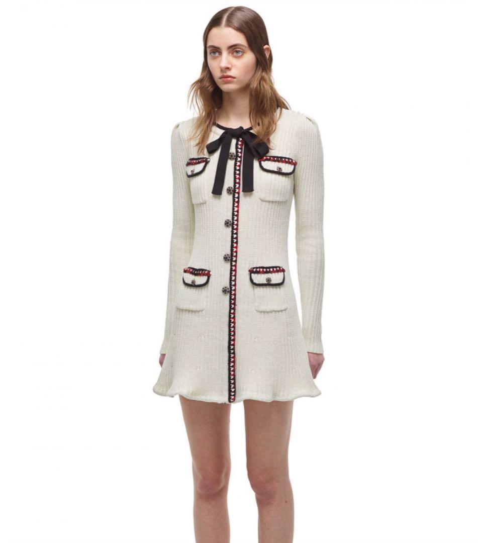 アイボリー リボン付きニットワンピース