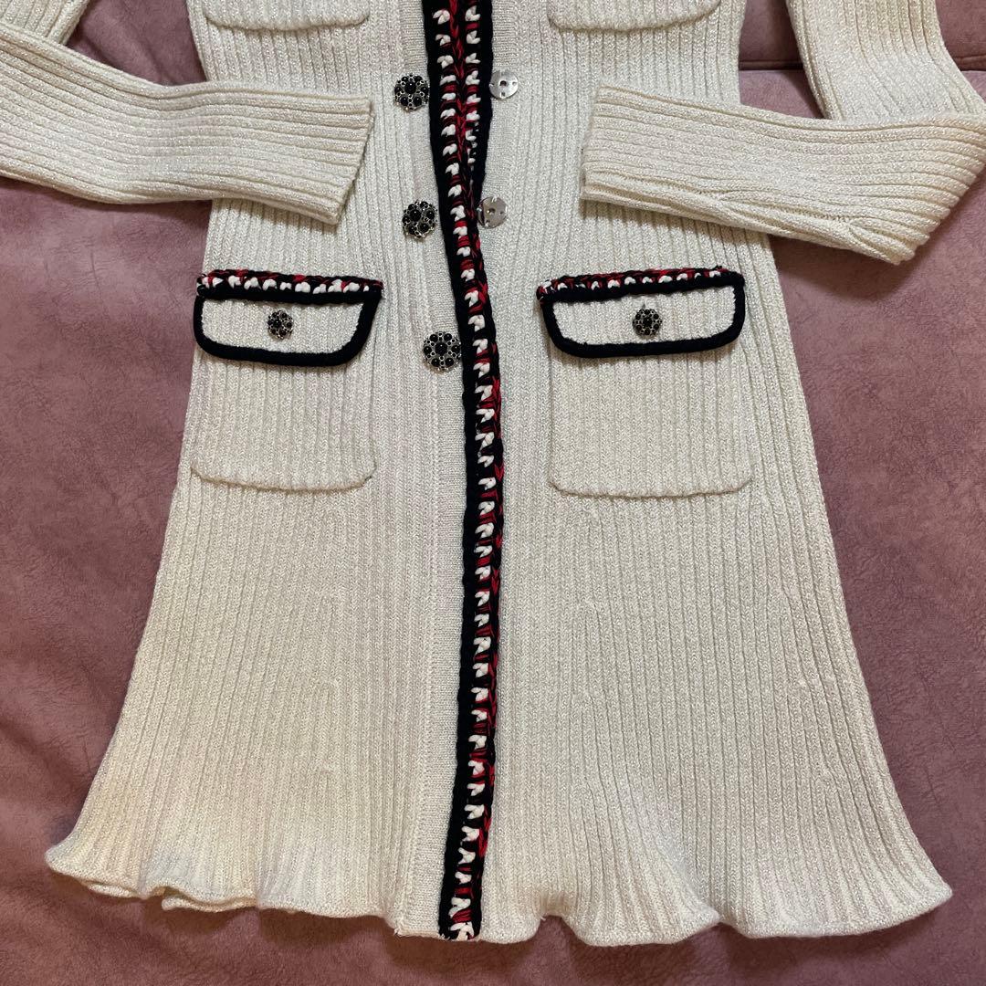 アイボリー リボン付きニットワンピース