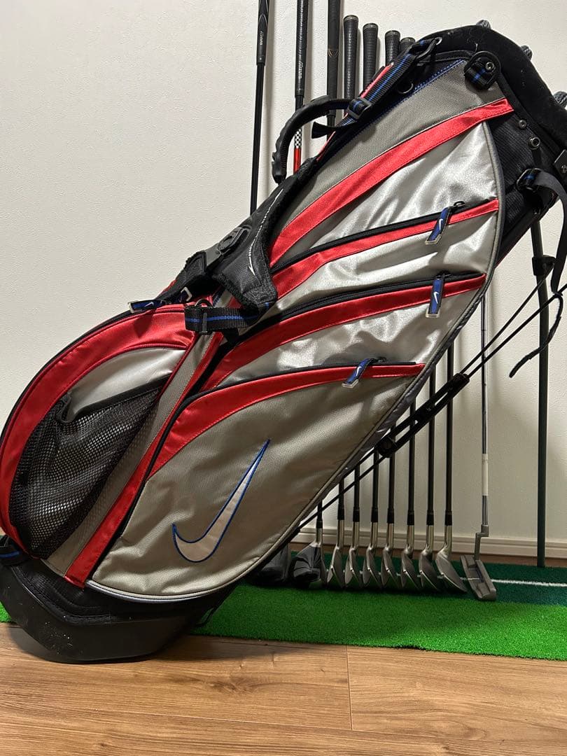 最終値引き！！【NIKE】　ゴルフクラブセット　スタンド型キャディバッグ