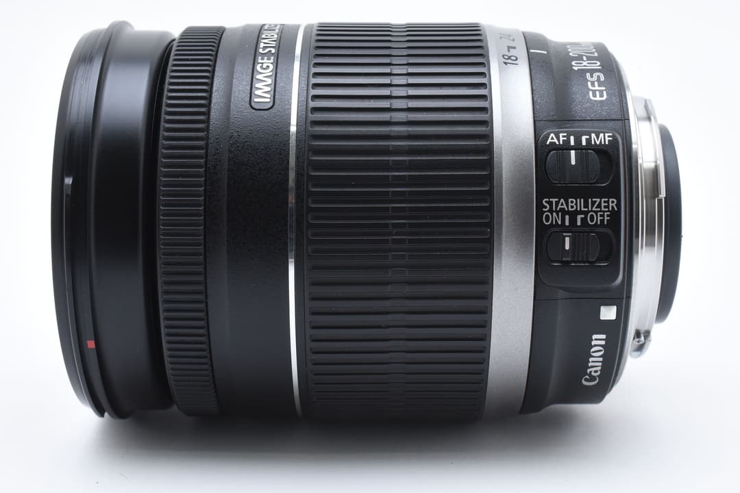 美品 Canon EF-S 18-200mm F3.5-5.6 IS #8412