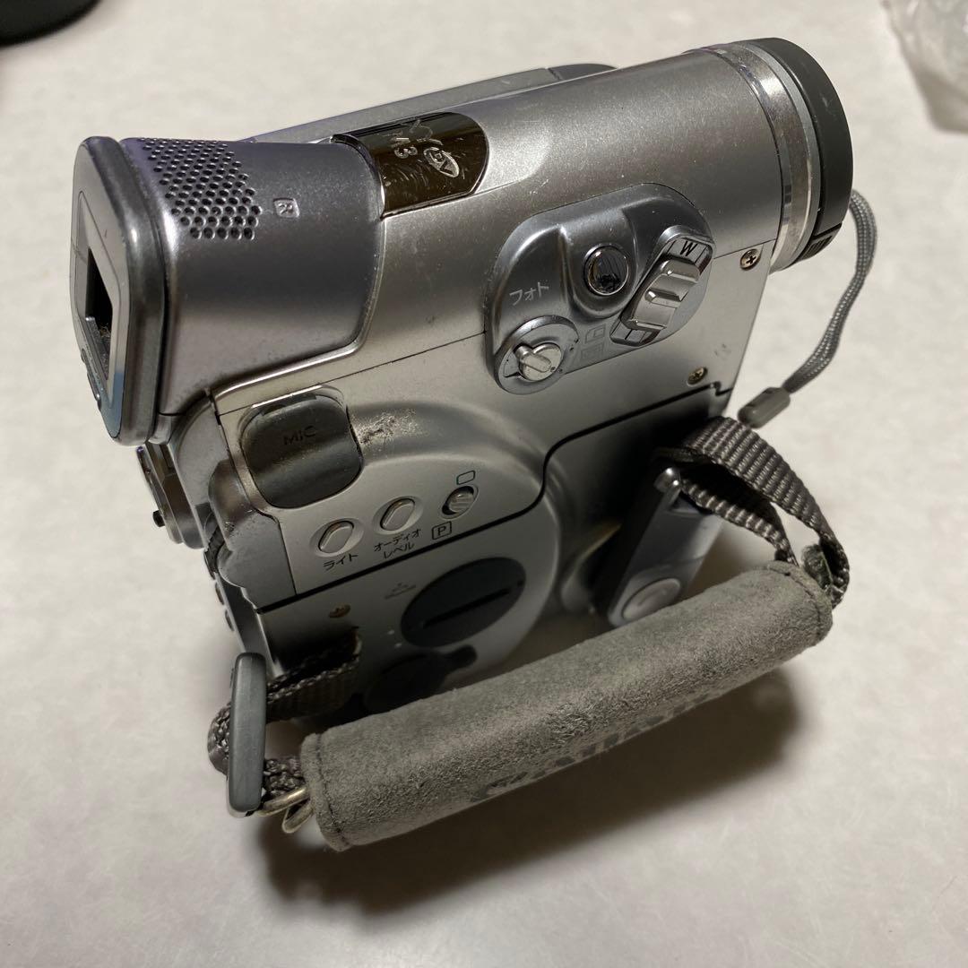 Canon miniDVビデオカメラ IXY DV M3 ②