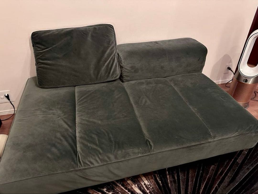 BOCONCEPT Amsterdam 2人用ソファ　ダスティーグリーン