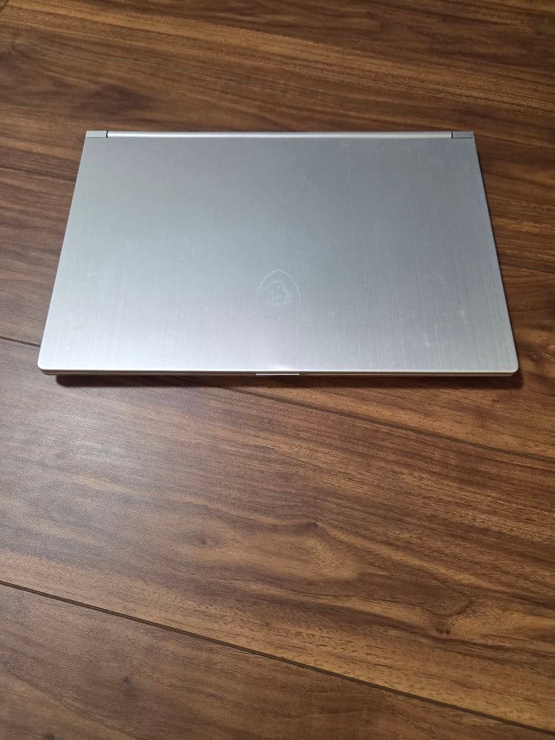 MSI PS42 14インチ 軽量ノートパソコン Core-i7 GPU搭載