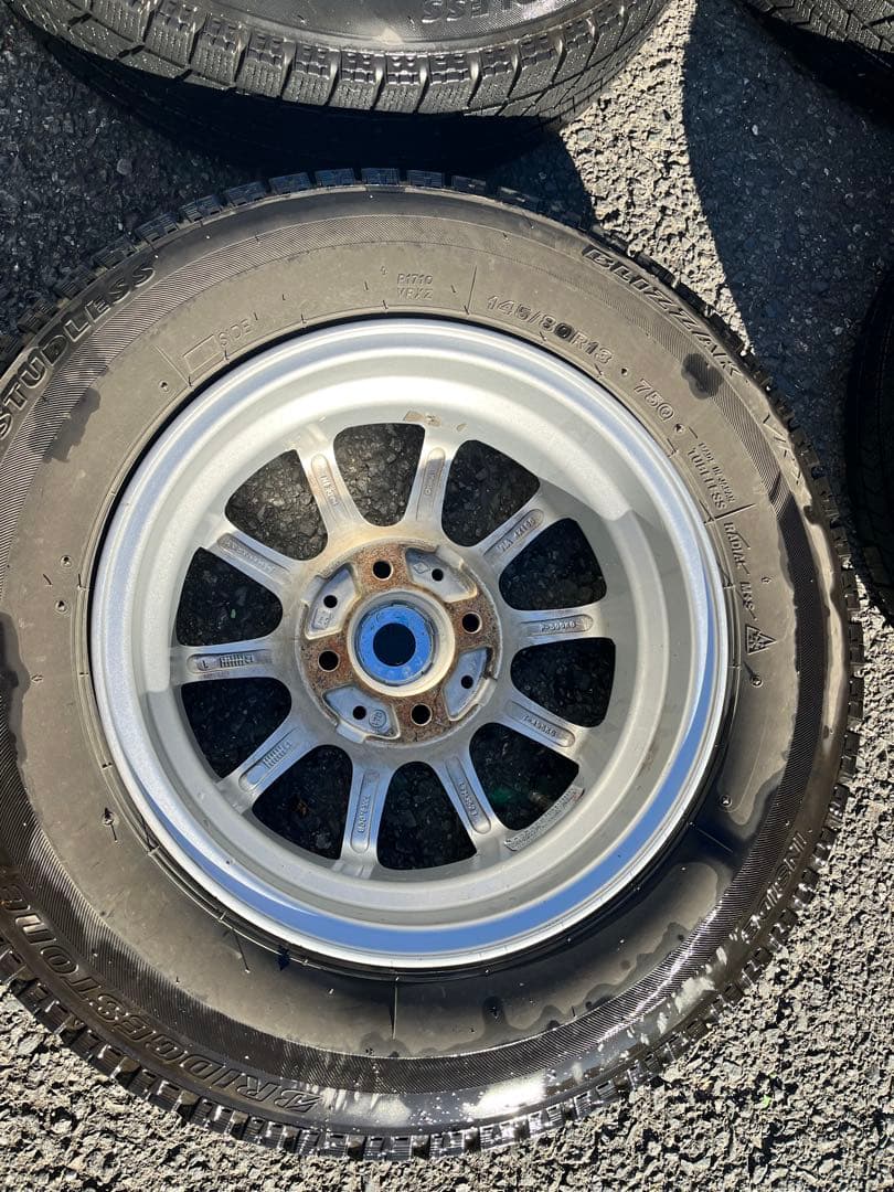 安さに挑戦　軽自動車用スタッドレスタイヤ4本セット