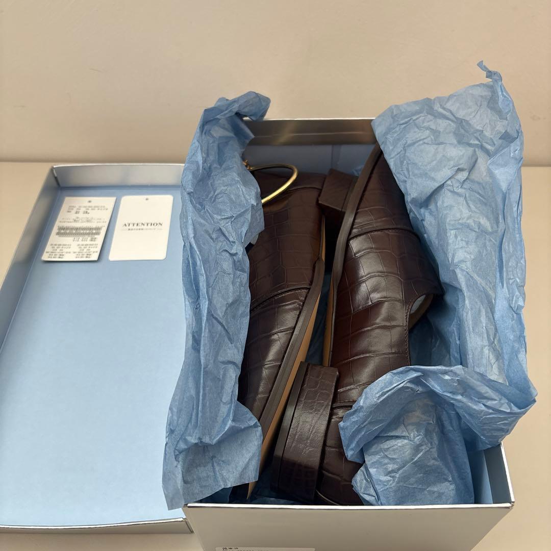 どりどり【新品】LE TALON GRISEレザースクエア