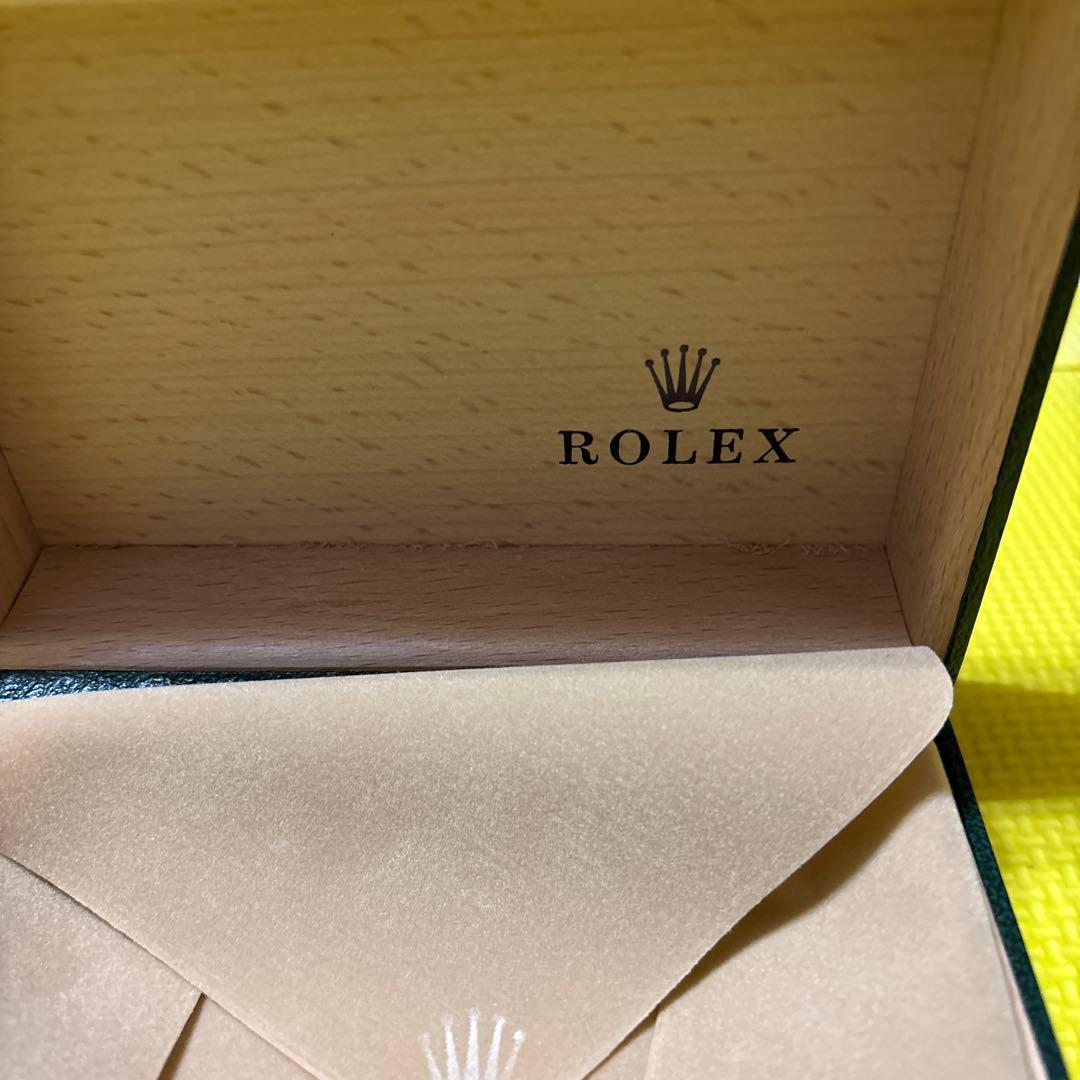ROLEX OYSTER ケースと内箱