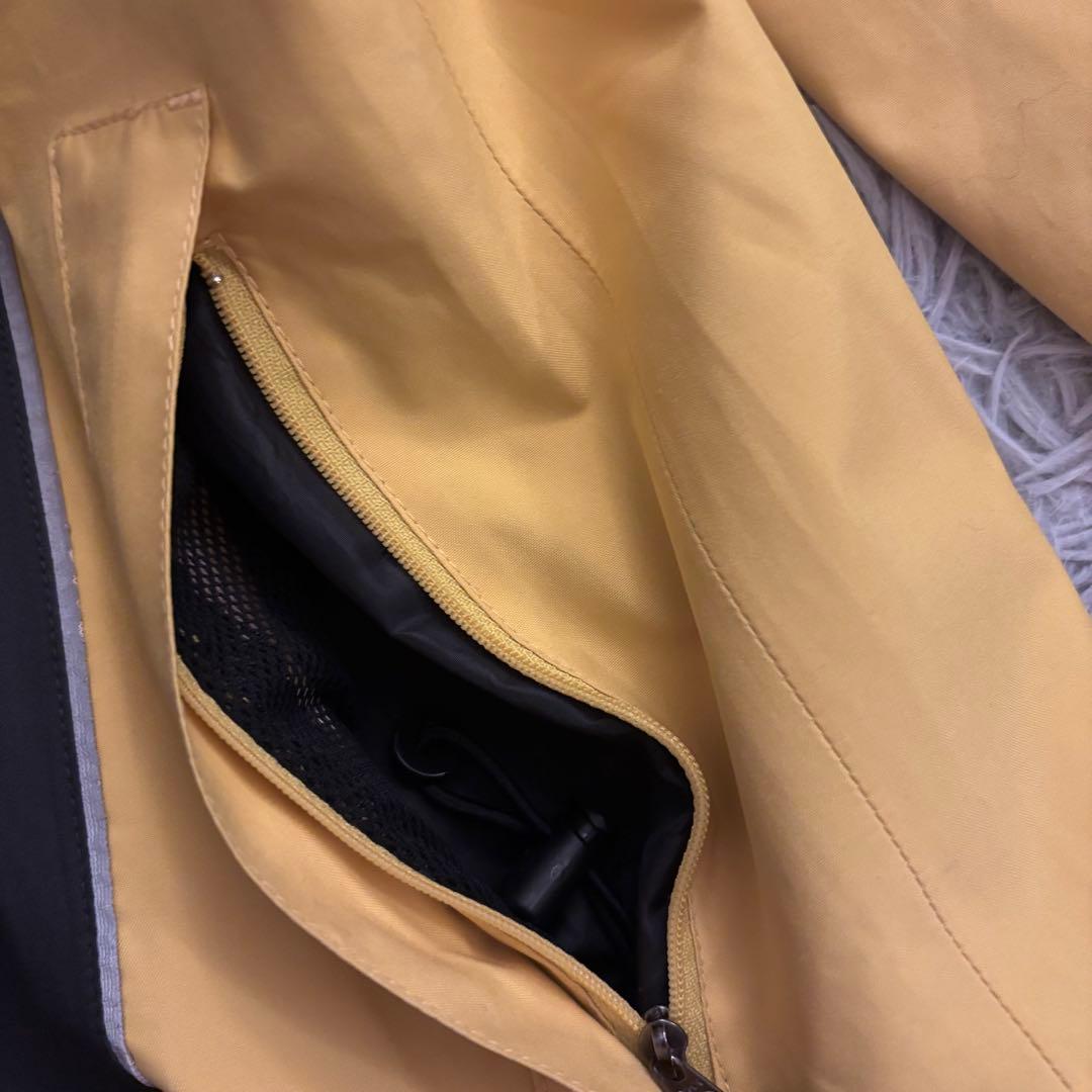 n*i様 90s NIKE イエロー　ナイロンジャケット　oldnike 短丈