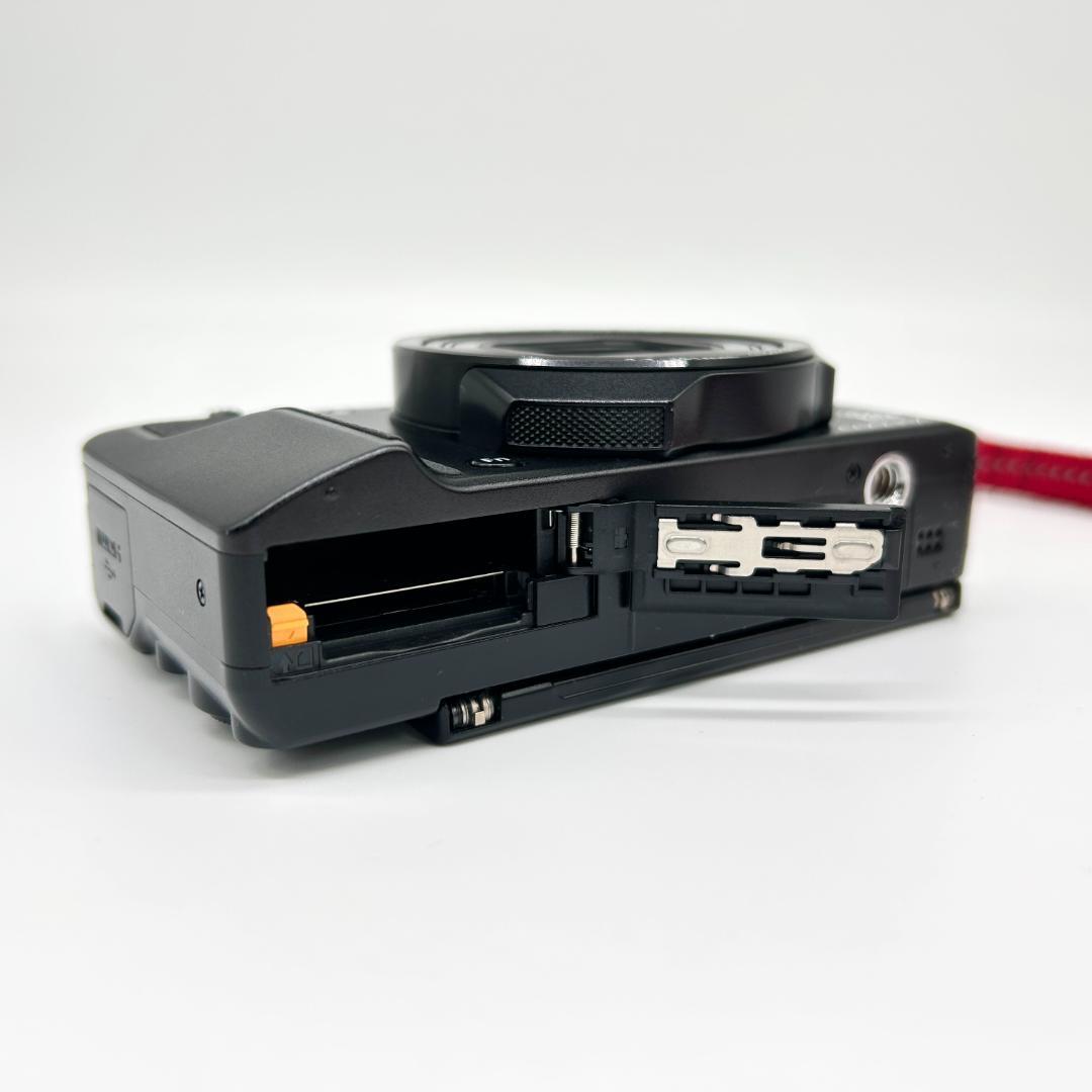 即配【良品】Nikon COOLPIX A1000 デジタルカメラ 送料無料