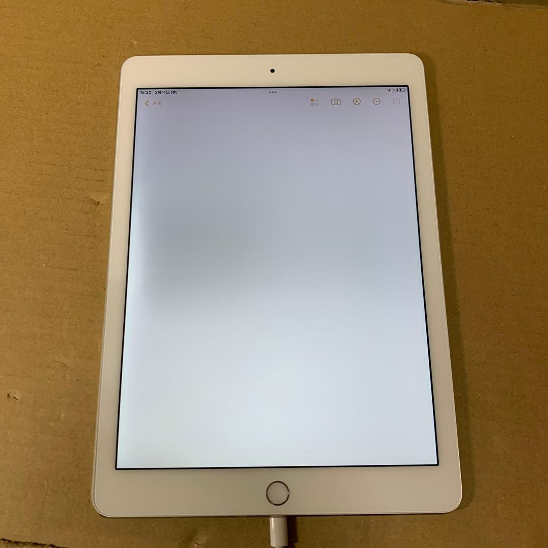 iPad Air 2 64GB Wi‑Fi SIMカード対応モデル　シルバー