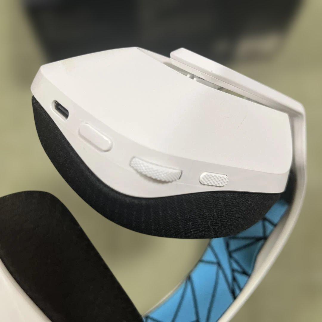 logicool G733 K/DA コラボ ゲーミングヘッドセット