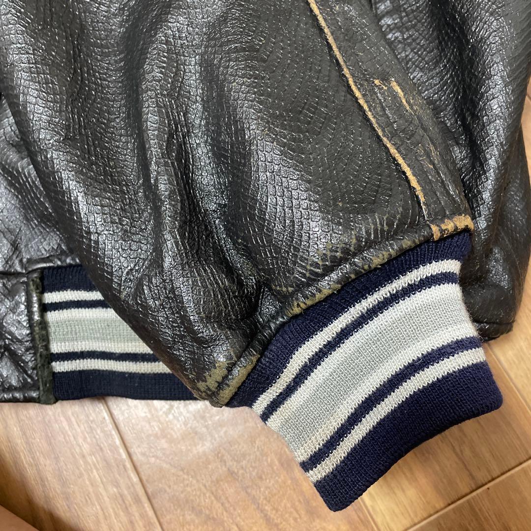 AVIREX Snacksの本革レザージャケット