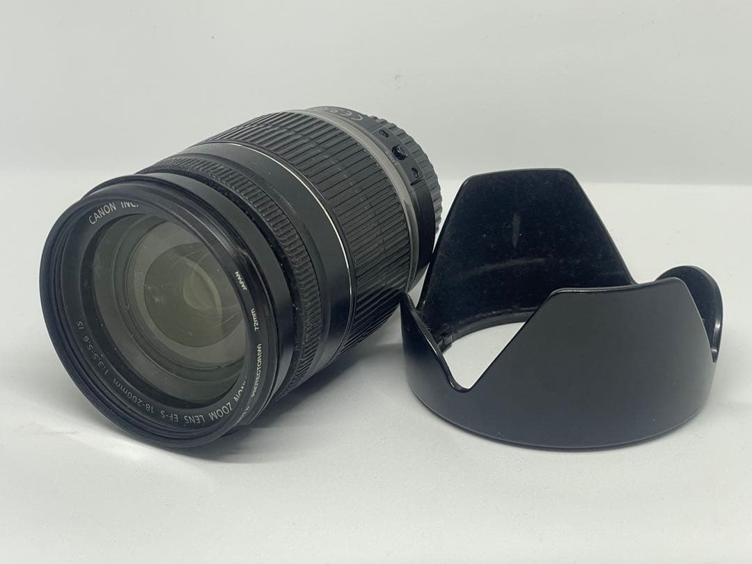 CANON EF-S18-200mm F3.5-5.6（手ブレ補正）