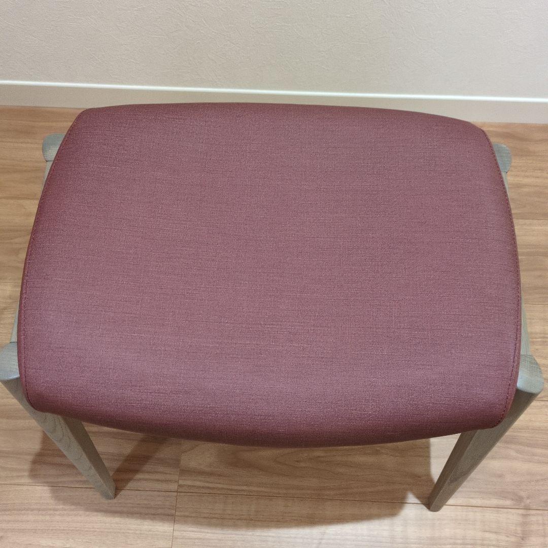 カリモク　スツール　オットマン　椅子　チェア