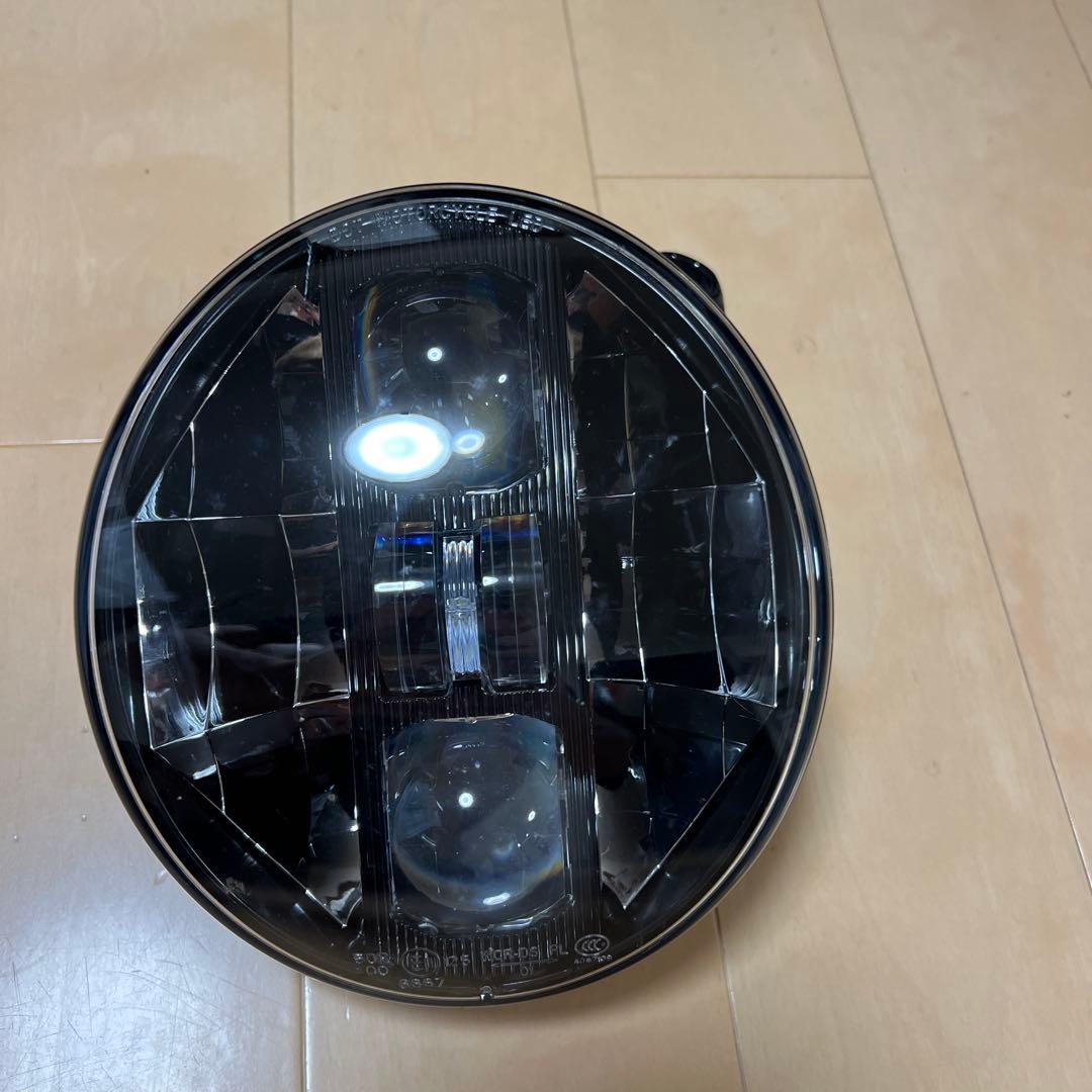 ハーレーブレイクアウト　fxbrs純正ヘッドライト