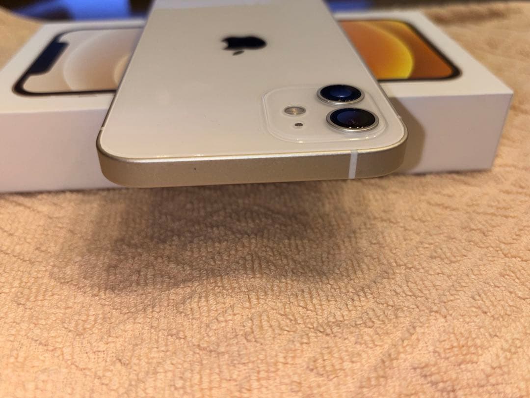 iPhone12 256GB ホワイト　SIMフリー