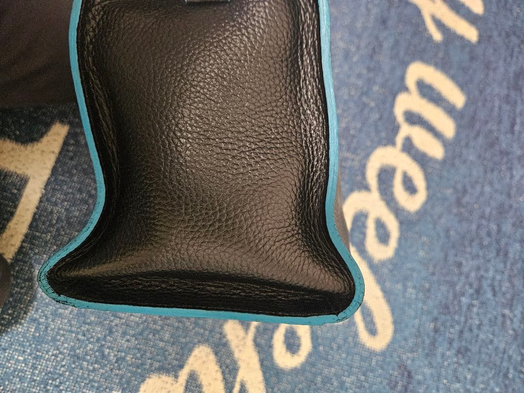 【値引き可】【新品同様】ペッレモルビダ　ヴァルスボストンバッグ