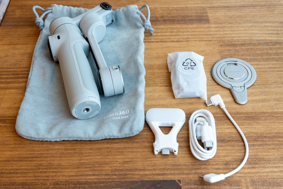 Insta360 Flow 2 pro creator kit スタビライザー