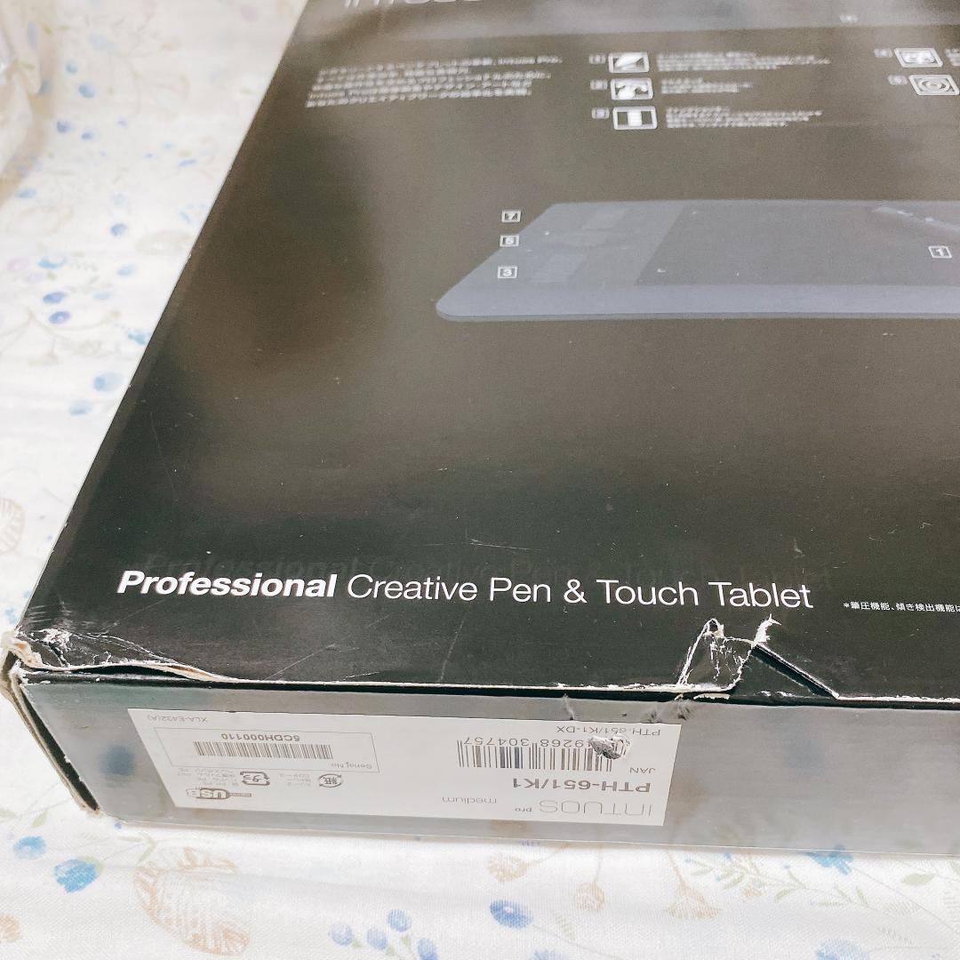 Wacom ペンタブレット INTUOS PTH-651 medium Mサイズ