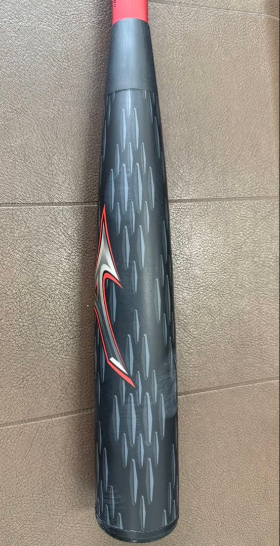 ミズノ　ビヨンドマックスレガシーメタル 軟式バット 黒/赤 専用ケース付き