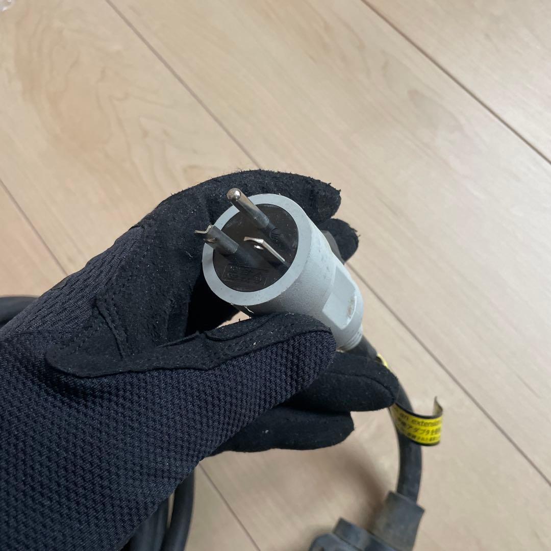 NISSAN EV リーフ充電ケーブル