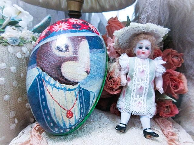 アンティーク　ミニョネット　ジャーマン　☆ 　ビスクドール　エッグコンテナ