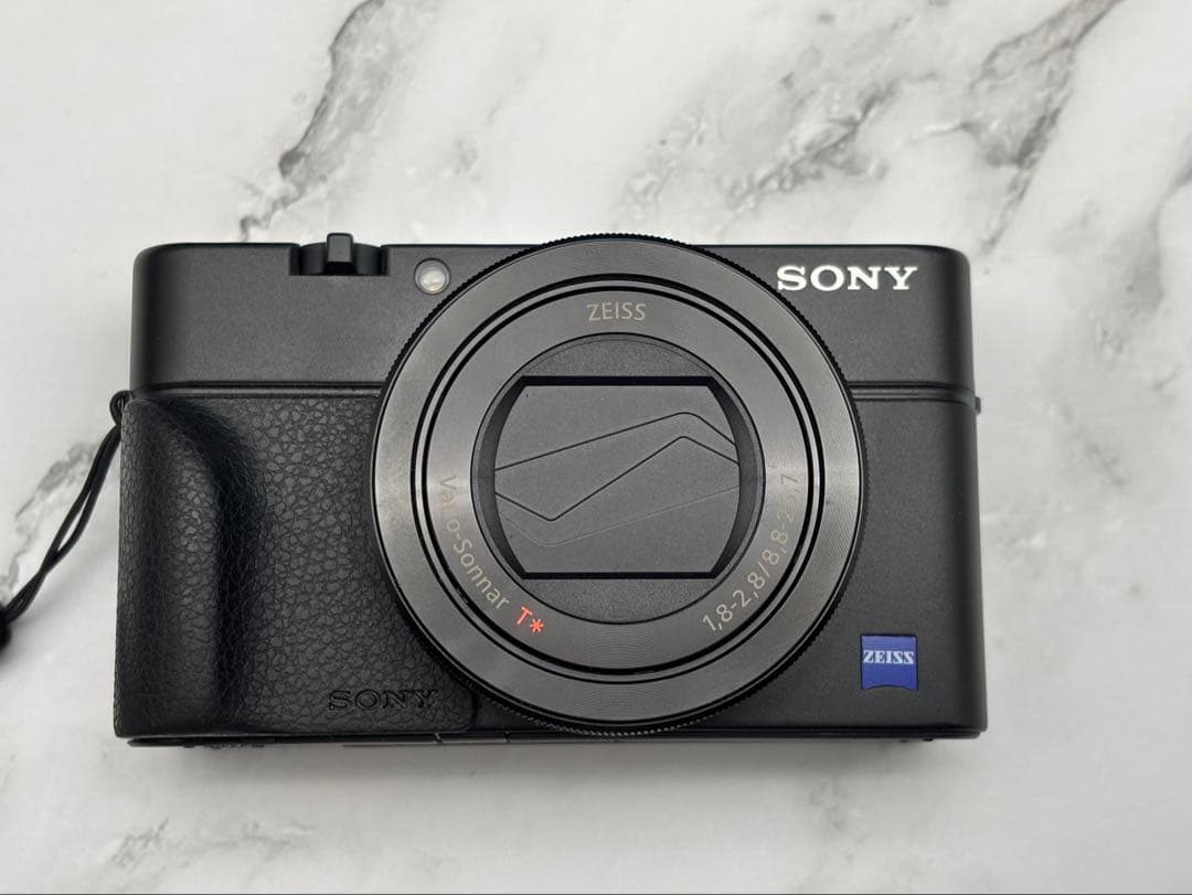 Sony RX100 III コンパクトデジタルカメラ