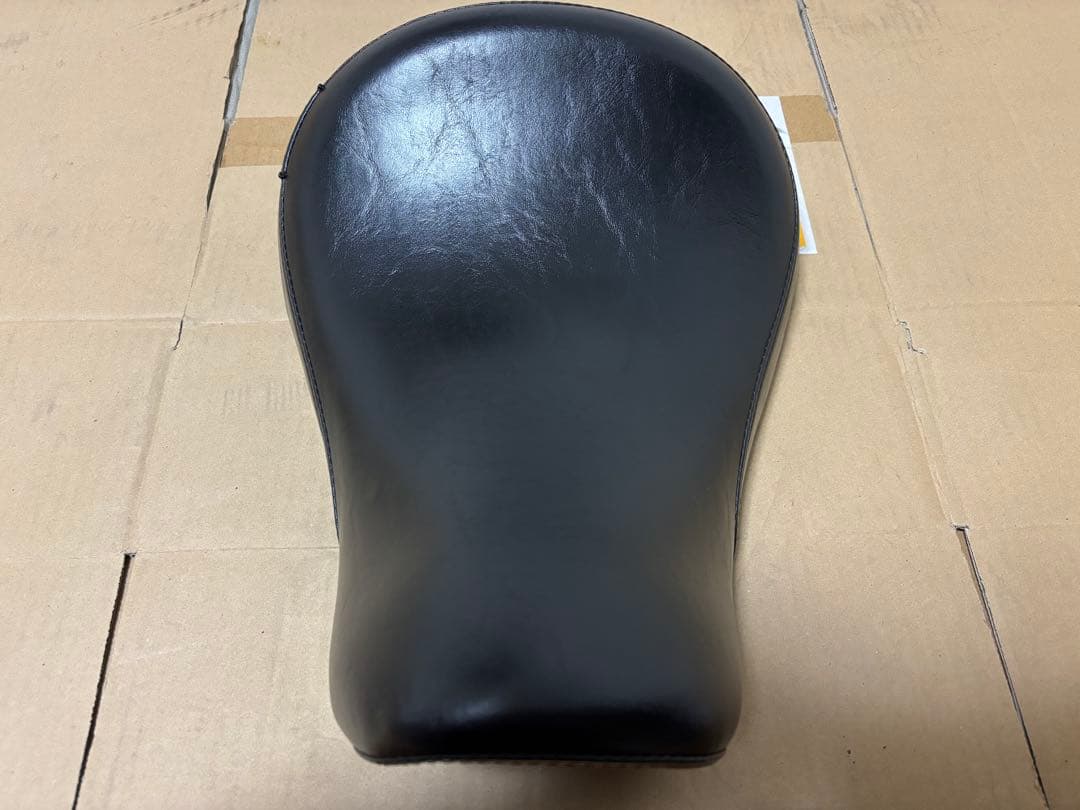 スポーツスター LePera(ラペラ) シルエット ソロシート LF-856