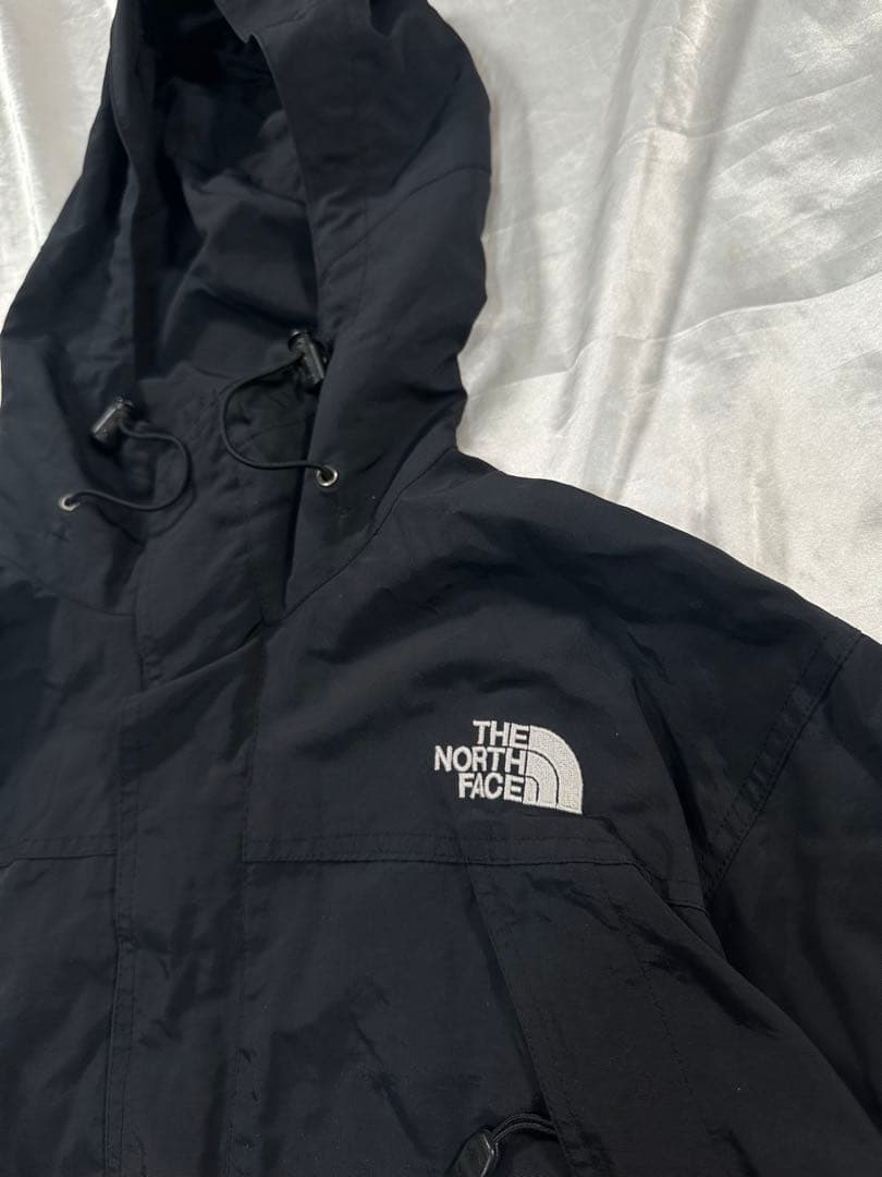 THE NORTH FACE マウンテンパーカー　ナイロンジャケット