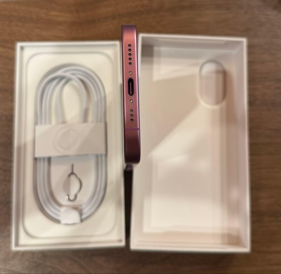 iPhone16 SIMフリー　128GB ピンク