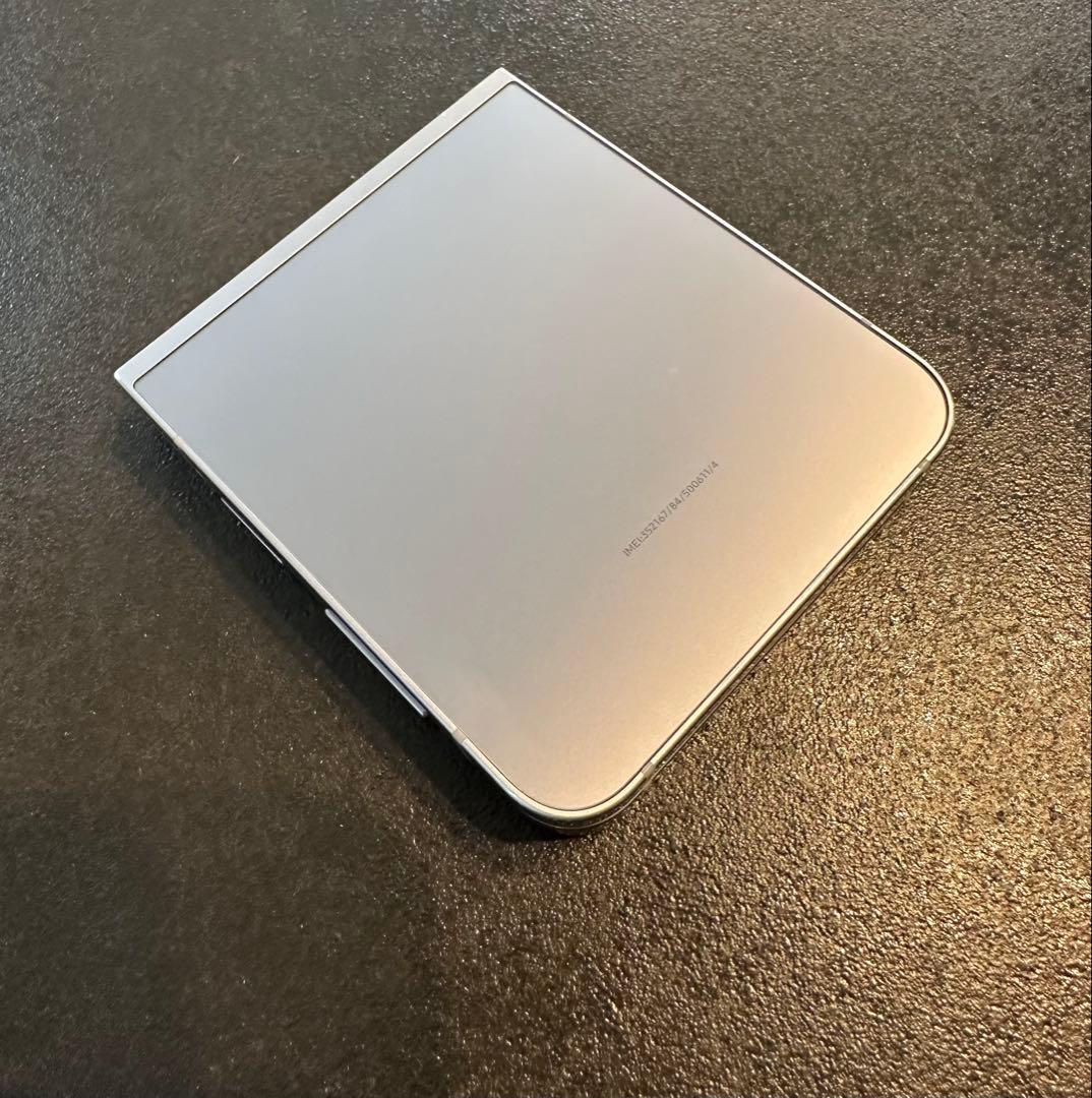 Galaxy Z Flip6 512gb SIMフリー 動作良好