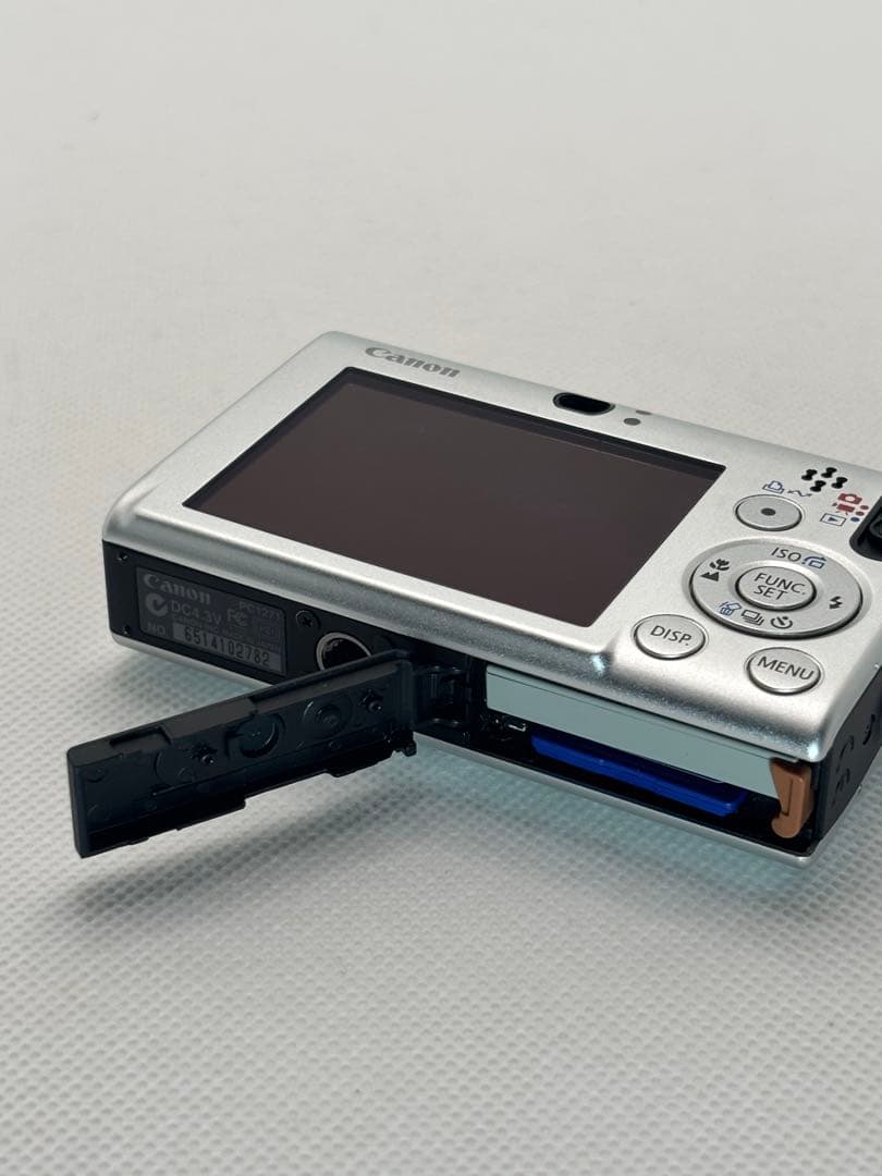 Canon キヤノン IXY DIGITAL 20 IS シルバー