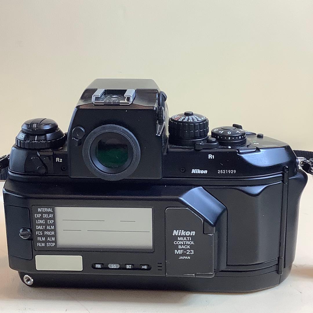 ニコンF4S (Sの意味は詳細説明) 付属レンズ AF 35-70/2,8 美品