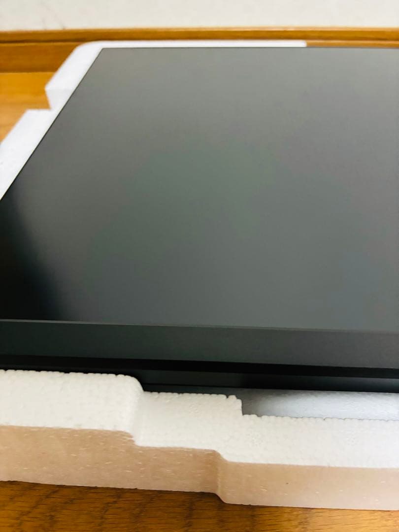 ゲーミングモニター 31.5インチ 144Hz 4K GigaCrysta