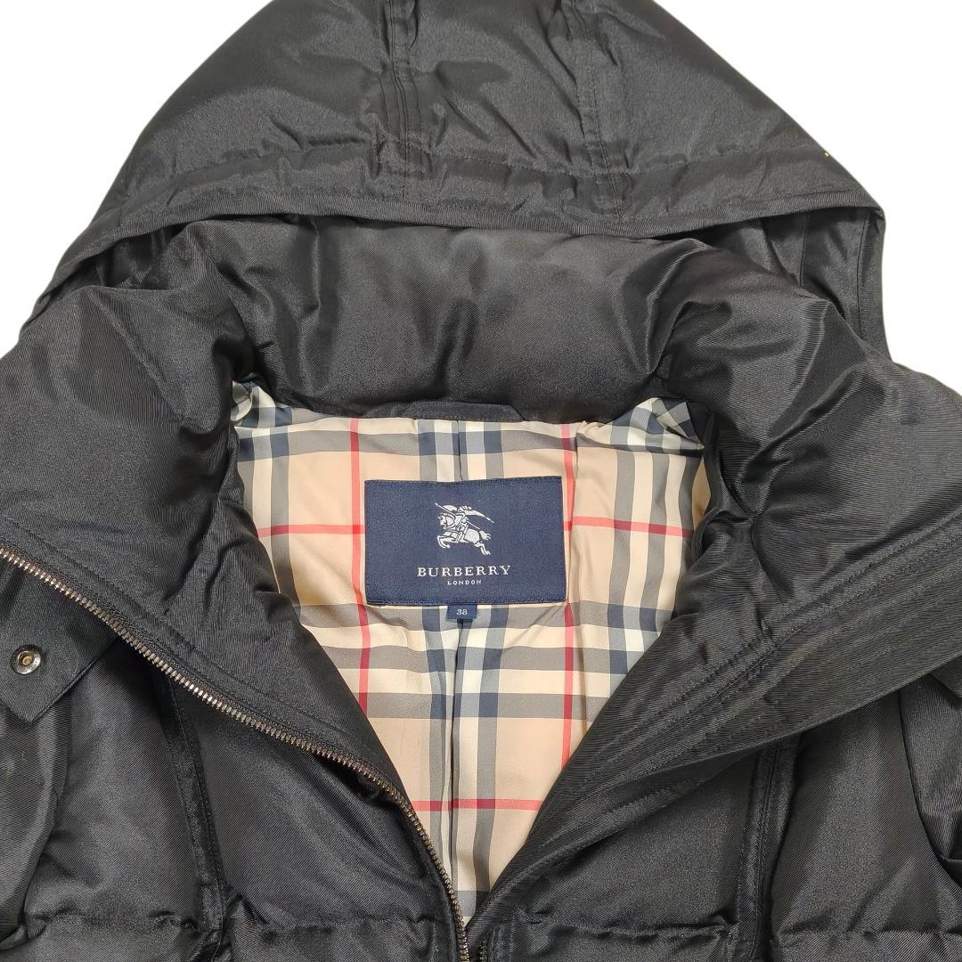 極美品 バーバリーロンドン ダウンジャケット 38 ノバチェック 黒 フォックス