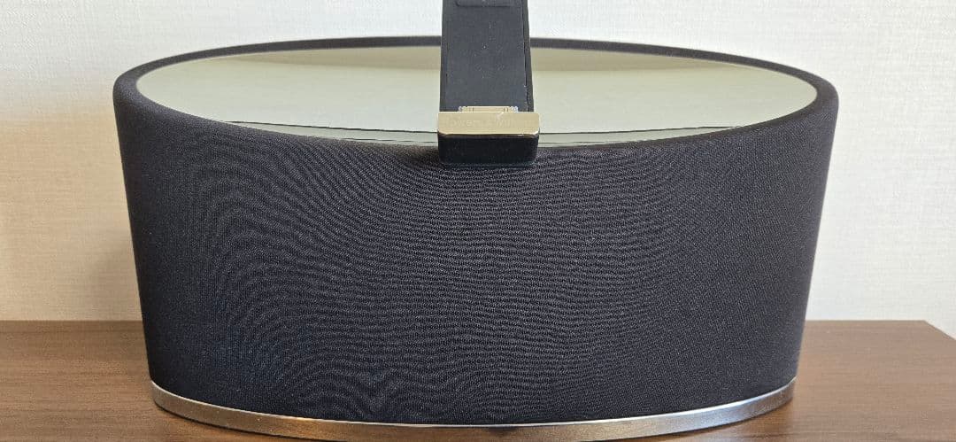 Bowers & Wilkins ZEPPELIN MINE ツェッペリン