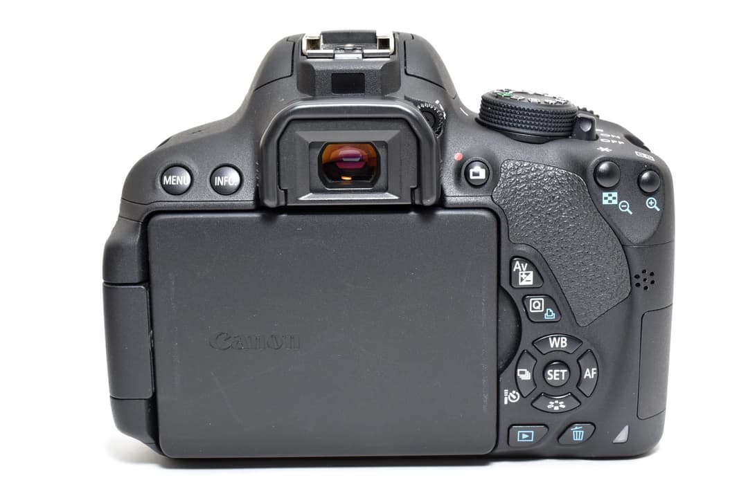 ■極上品■ キャノン EOS Kiss X7i #D043