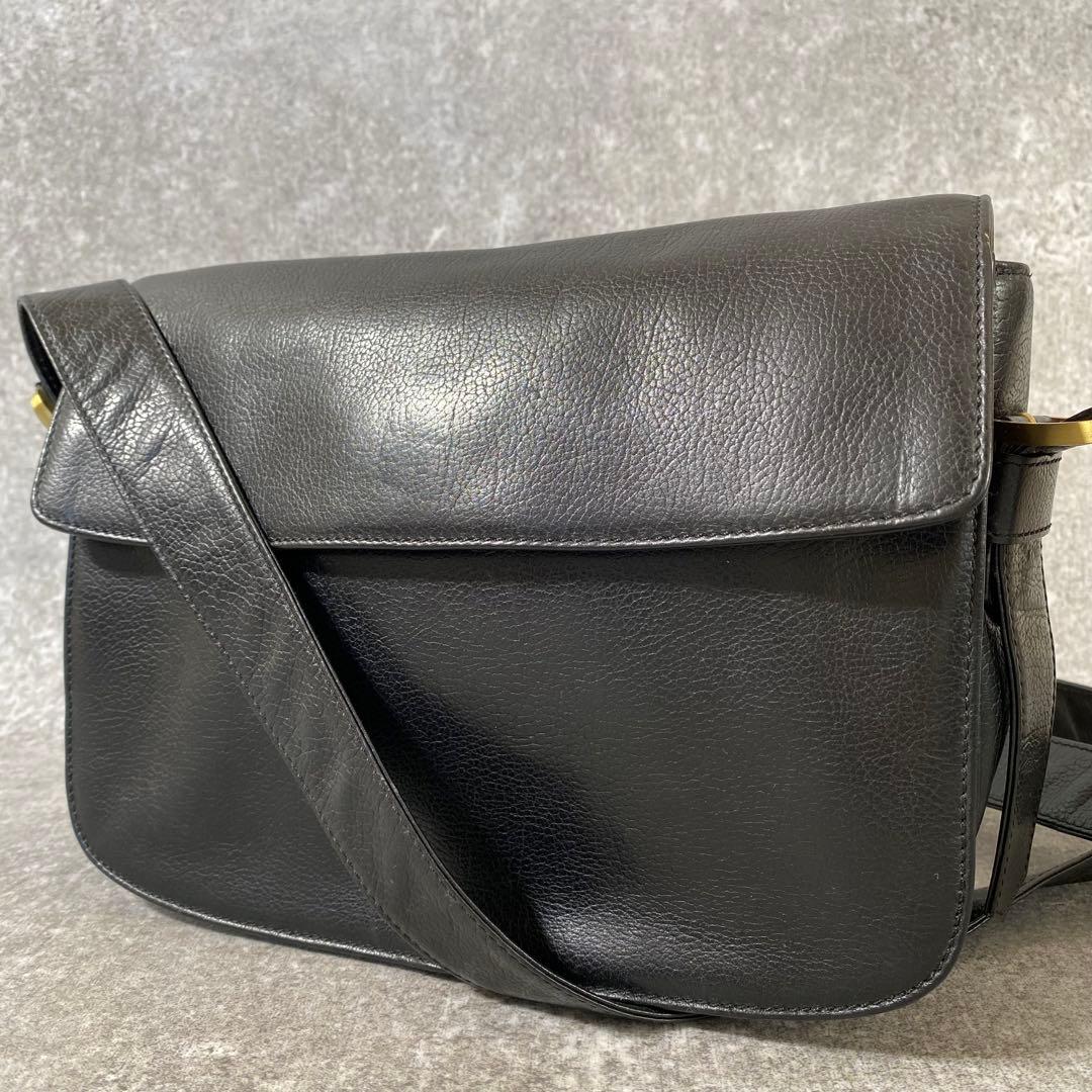 LOEWE ロエベ　メッセンジャーバッグ　ショルダー　レザー　ブラック　黒