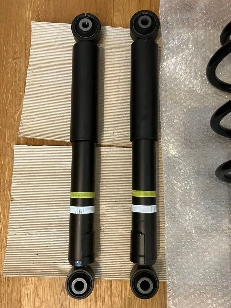 アルファード 30 後期 純正 リアサスペンション