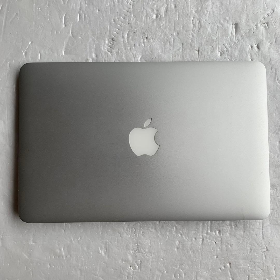 アップル MacBook Air (11-inch, Mid 2012)