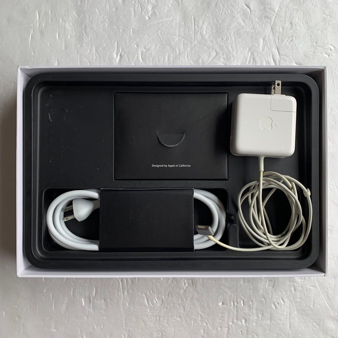 アップル MacBook Air (11-inch, Mid 2012)