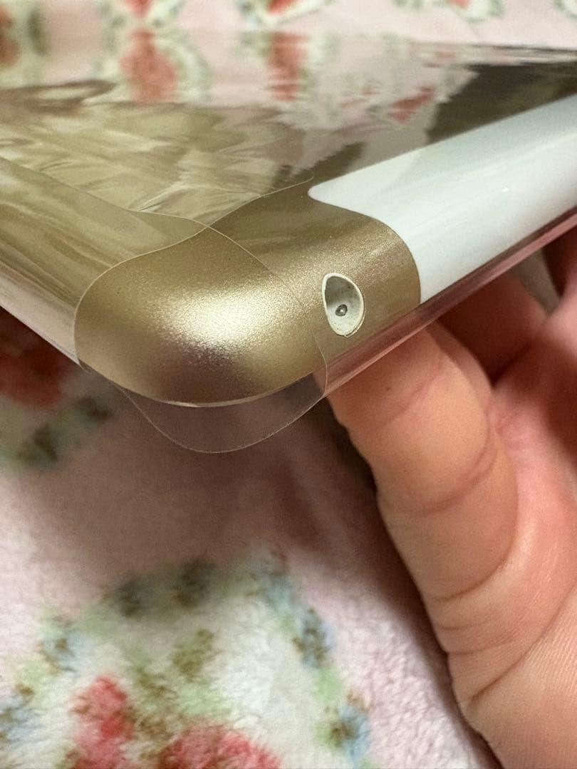 【最終値下早い者勝ち】Apple iPad 第5世代 ゴールド 32GB