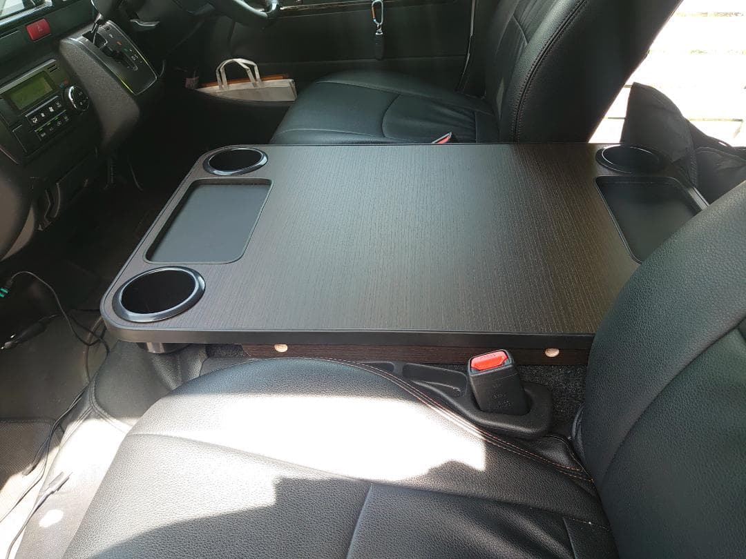 ハイエース ワイド用 フラットテーブル 前後トレイ付き 天板ネジ穴無し 新品