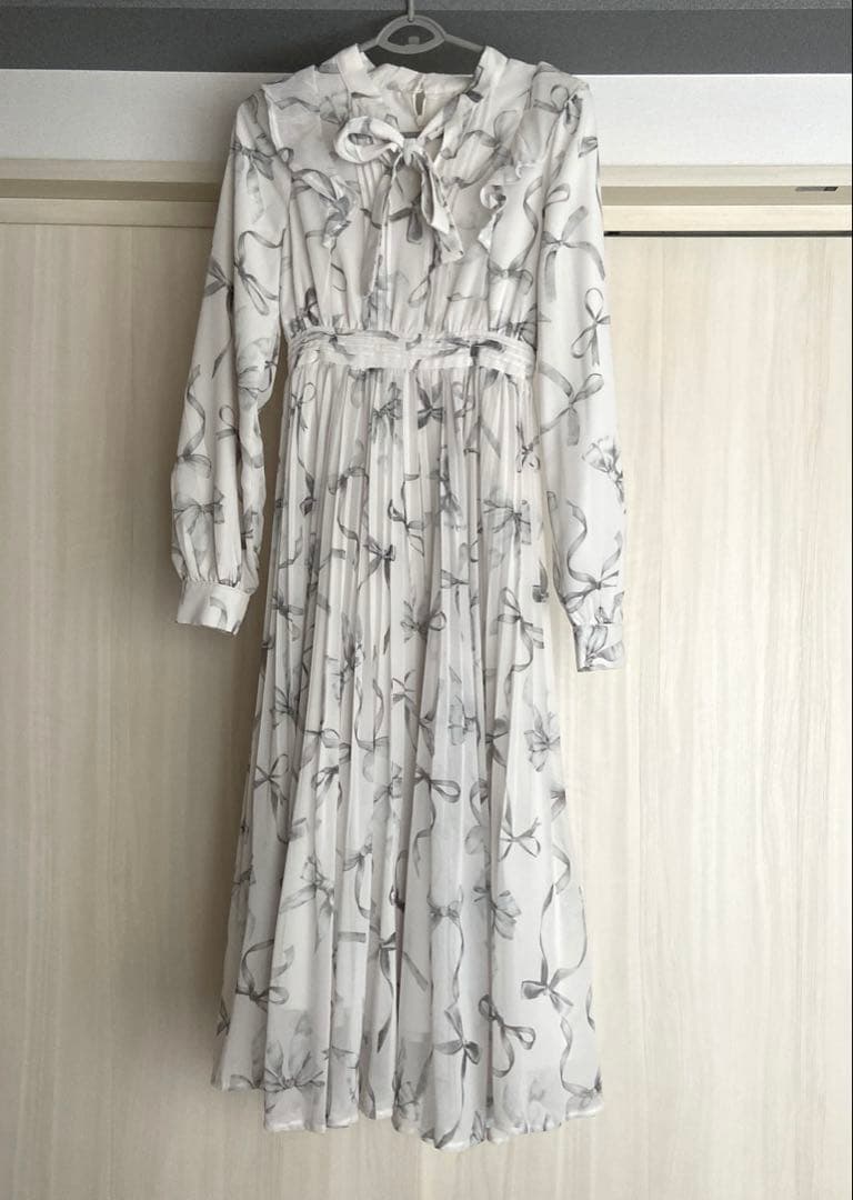 【小雨】RoseMuse ロゼミューズ リボンワンピース