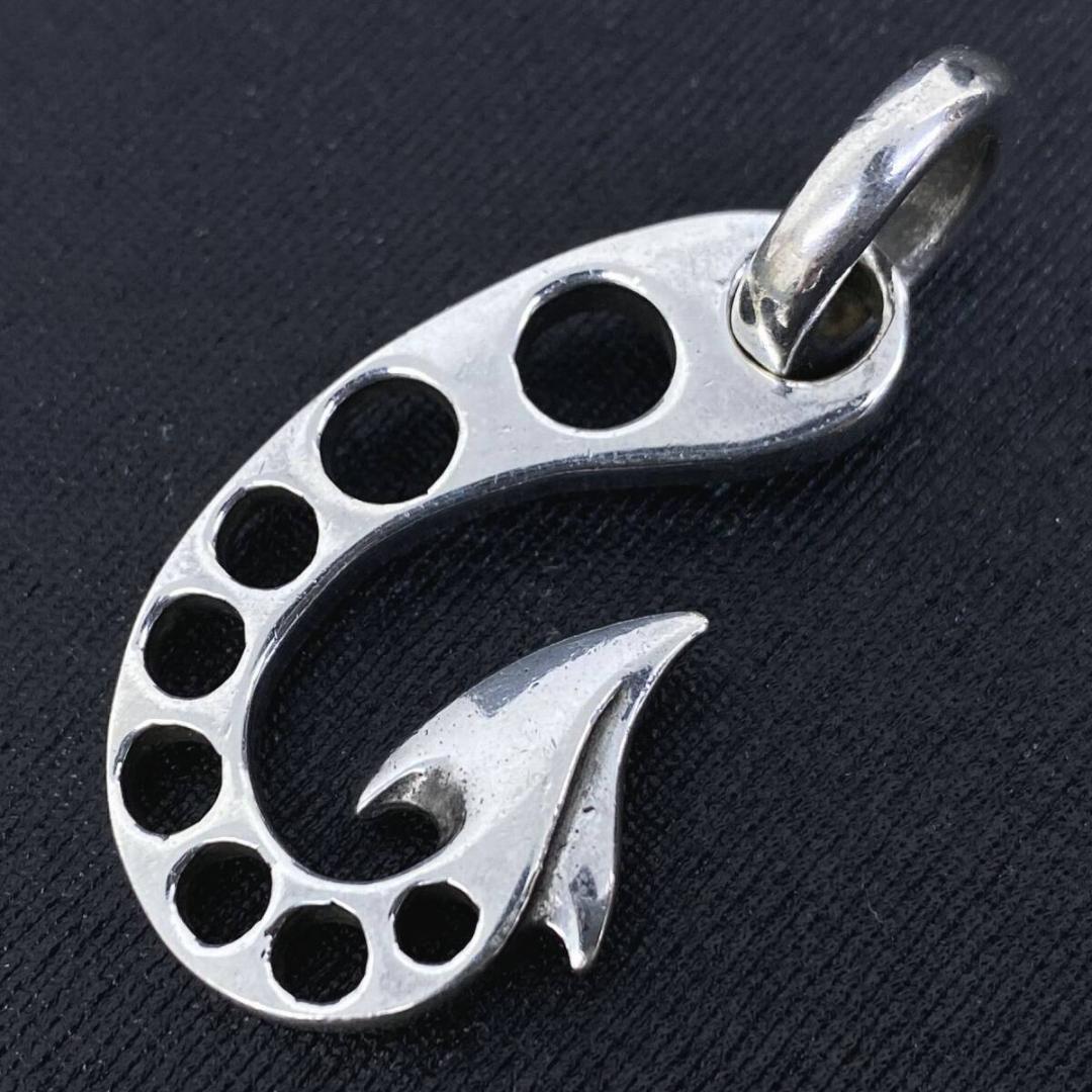 Bill Wall Leather シルバー ホール フィッシュフックペンダント