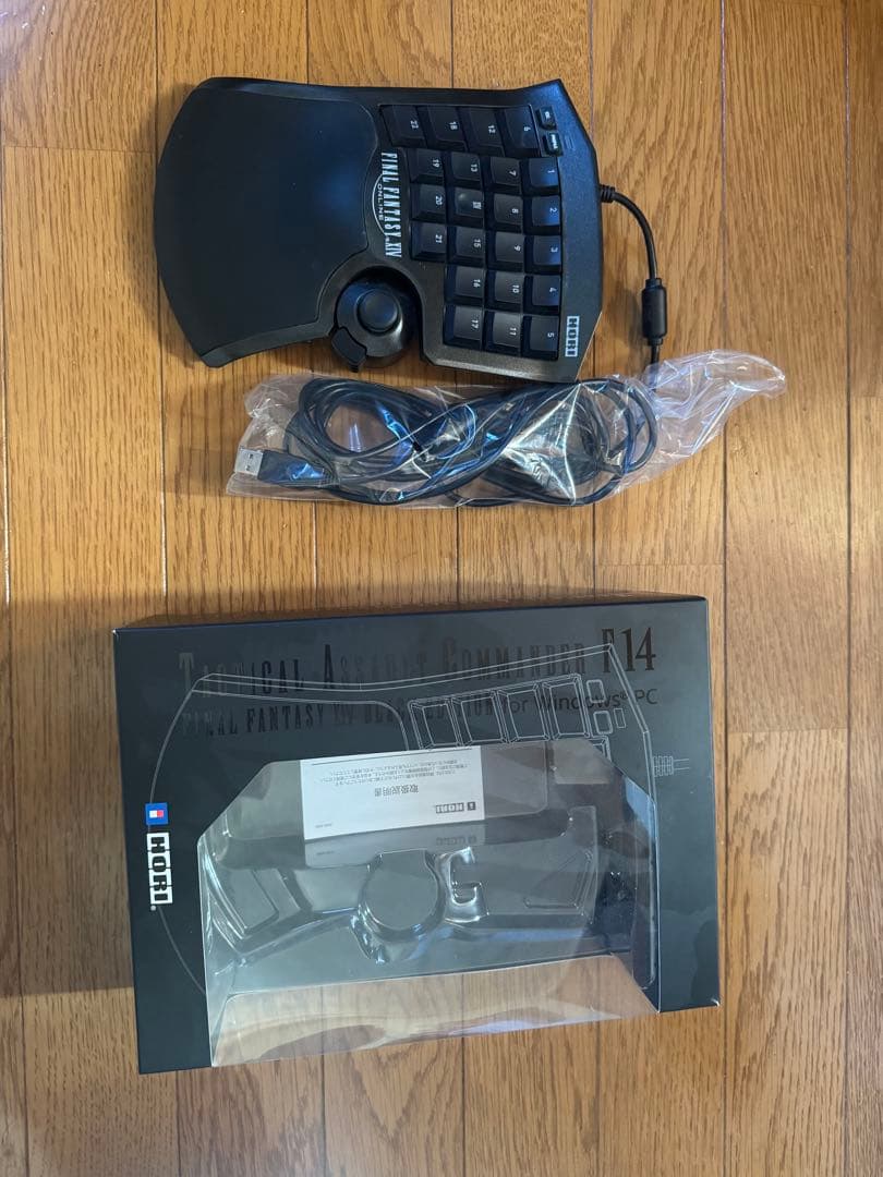 PC用ゲームコントローラー・コンバーター TACTICAL ASSAULT COMMANDER FINAL FANTASY