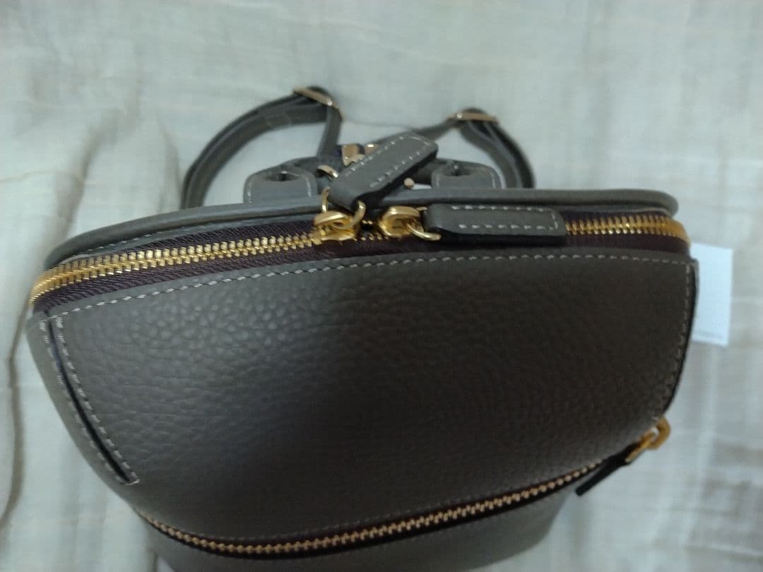 PELLE BORSA シボレザーリュック*グレージュ