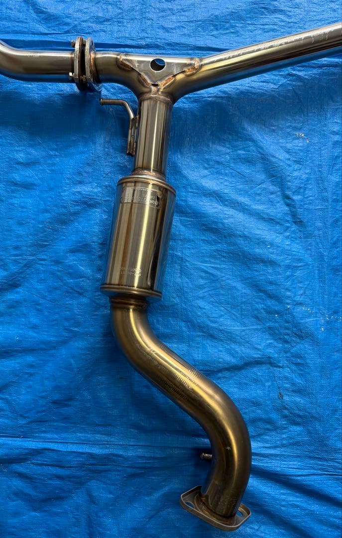 ※1発送も可。アルファード・ヴェルファイアGANADOR ４本出し