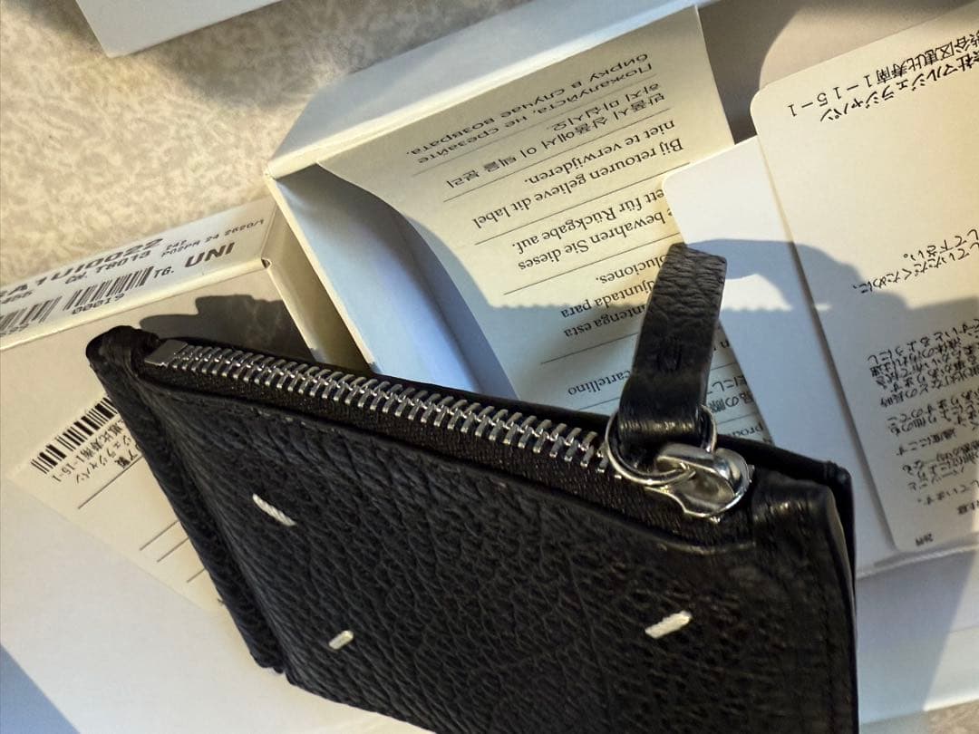 新型Maison Margiela メゾンマルジェラ マネークリップ レザー