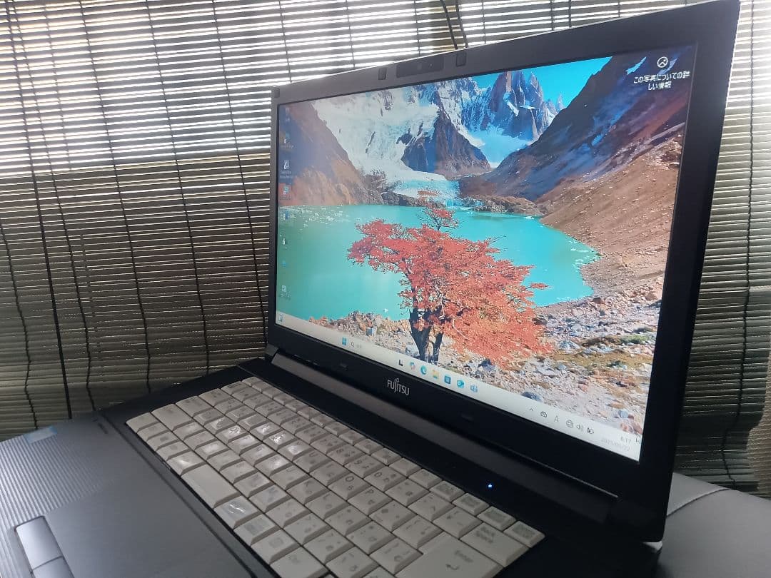 富士通ノートパソコンA577/S i5 第7世代　OS.Office有り